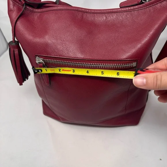 COACH Legacy Tassel Duffle 19889
Leather Crossbody Bag Deep Red - Picture 4 of 17